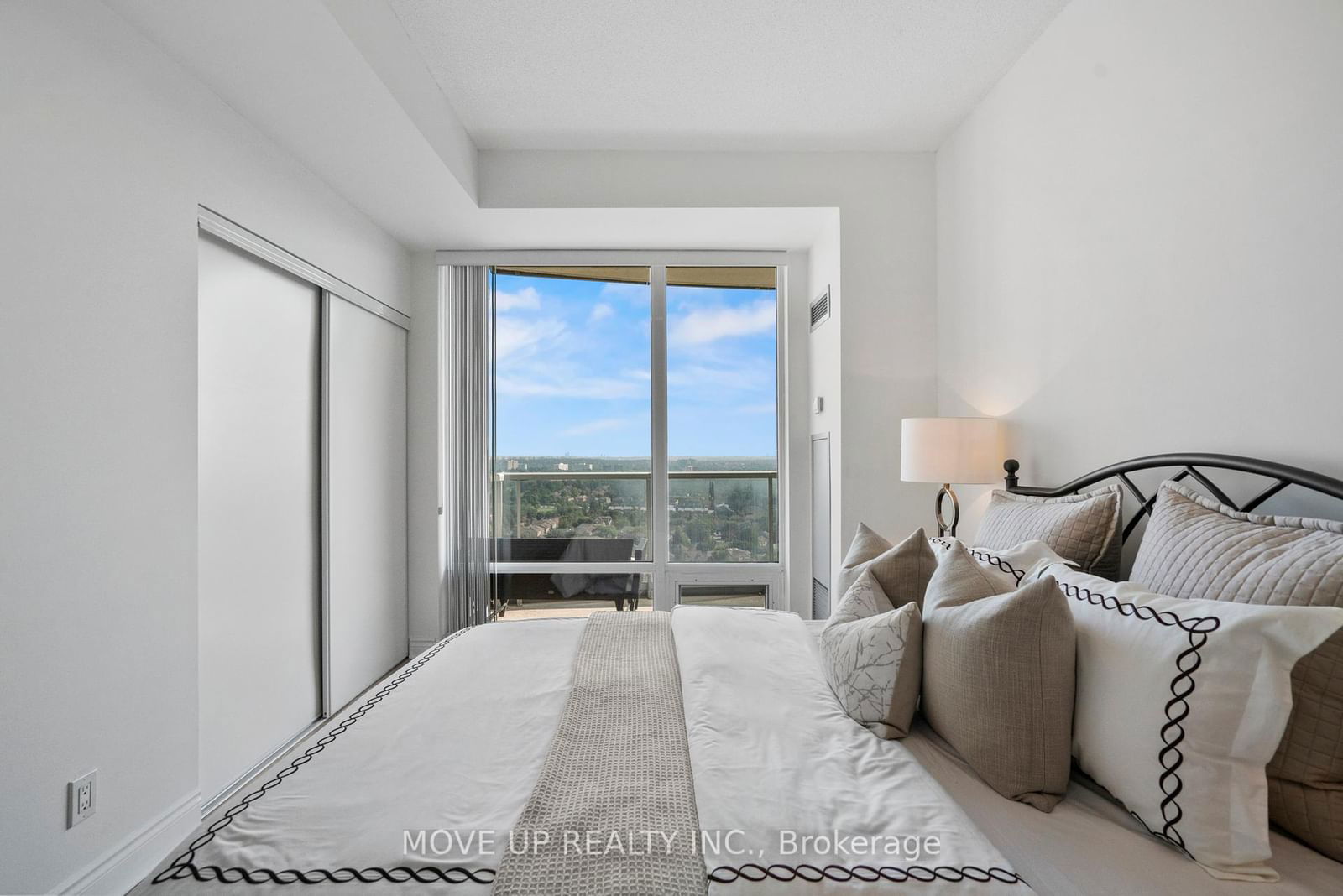 7 North Park Rd, unit 2005 for sale - image #26