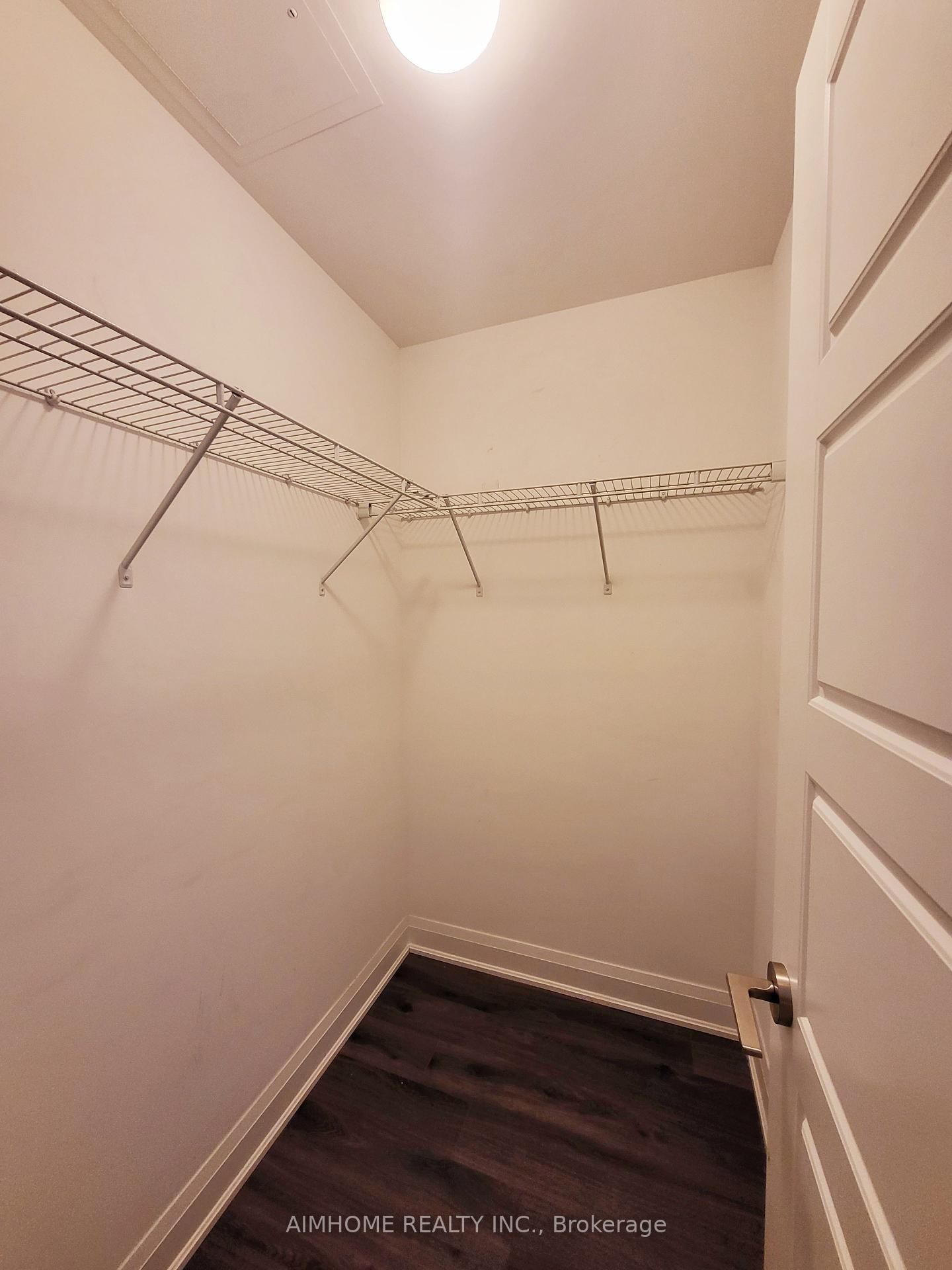 8228 Birchmount Rd, unit 218 for rent - image #19