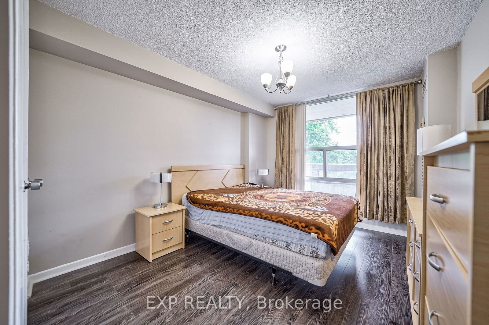 60 Inverlochy Blvd, unit 401 for sale - image #13