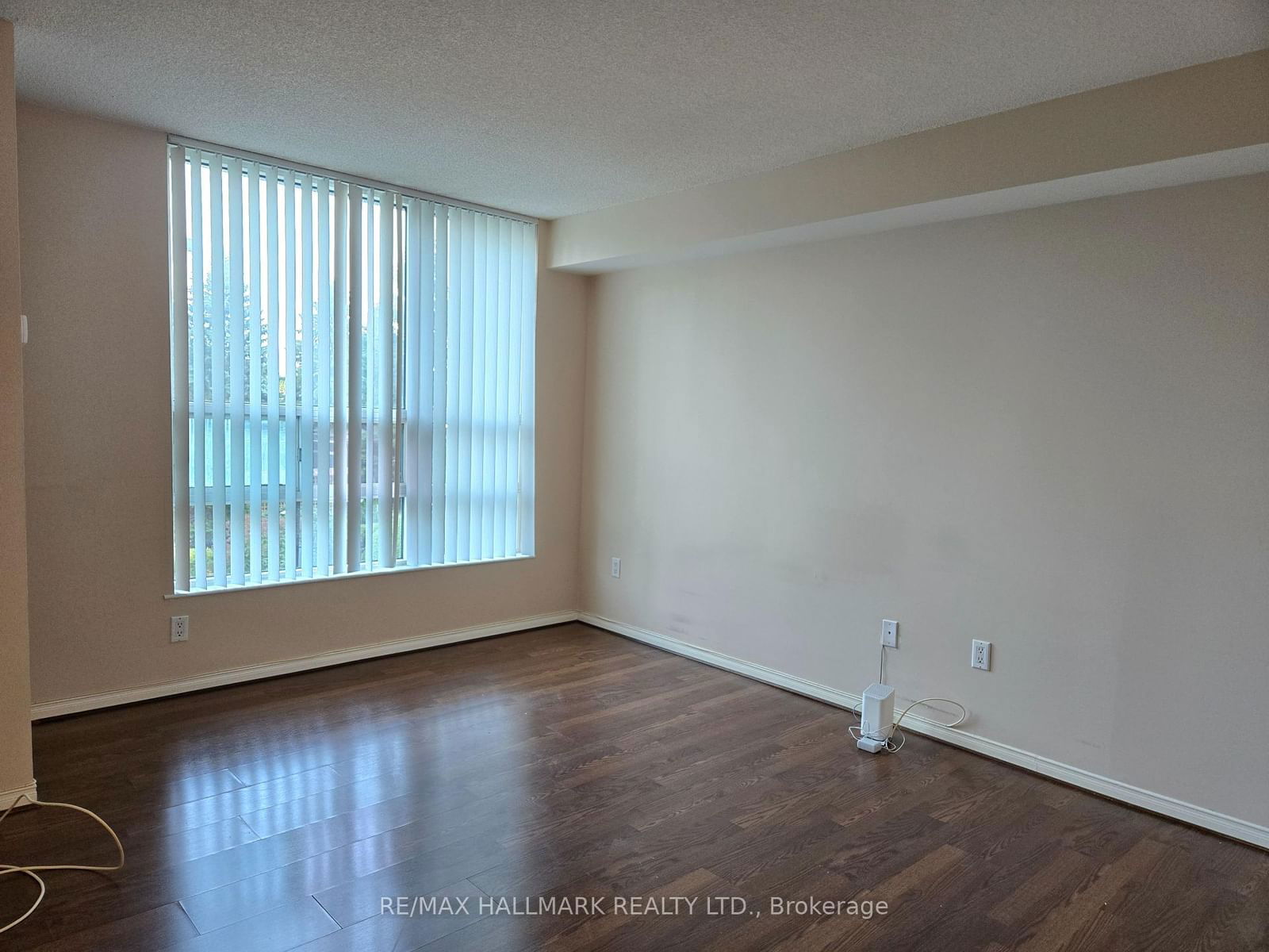 7825 Bayview Ave, unit 224 for rent - image #17