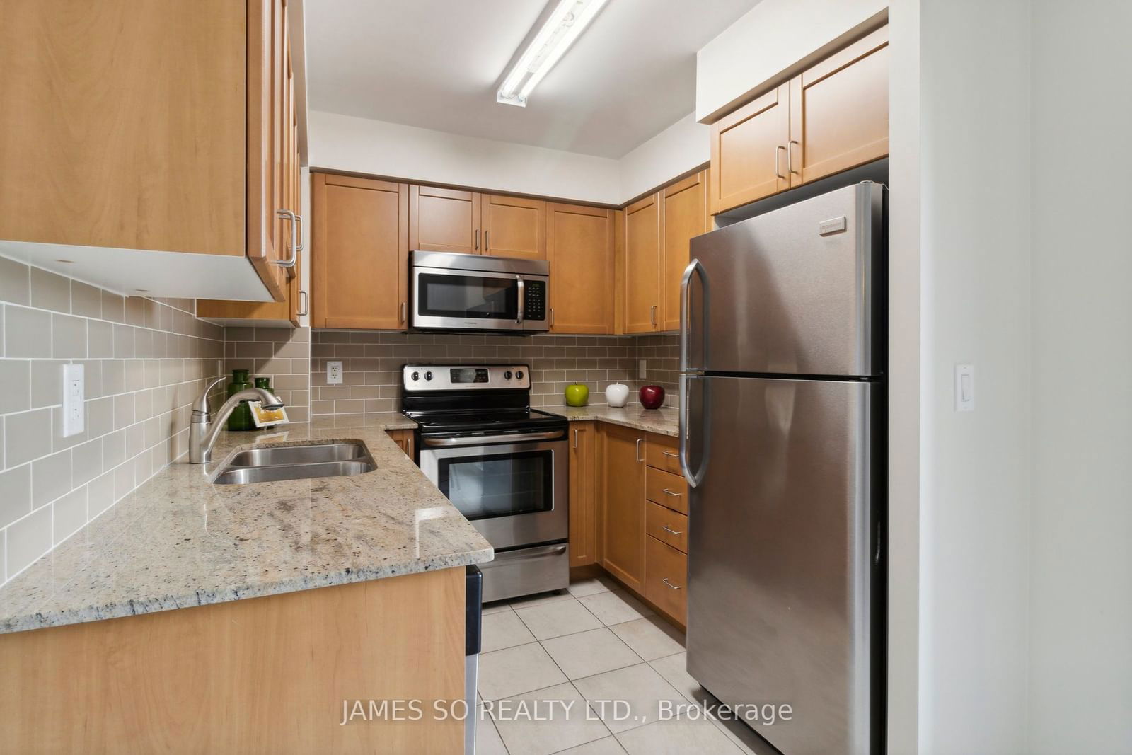 73 King William Cres, unit 203 for sale - image #9