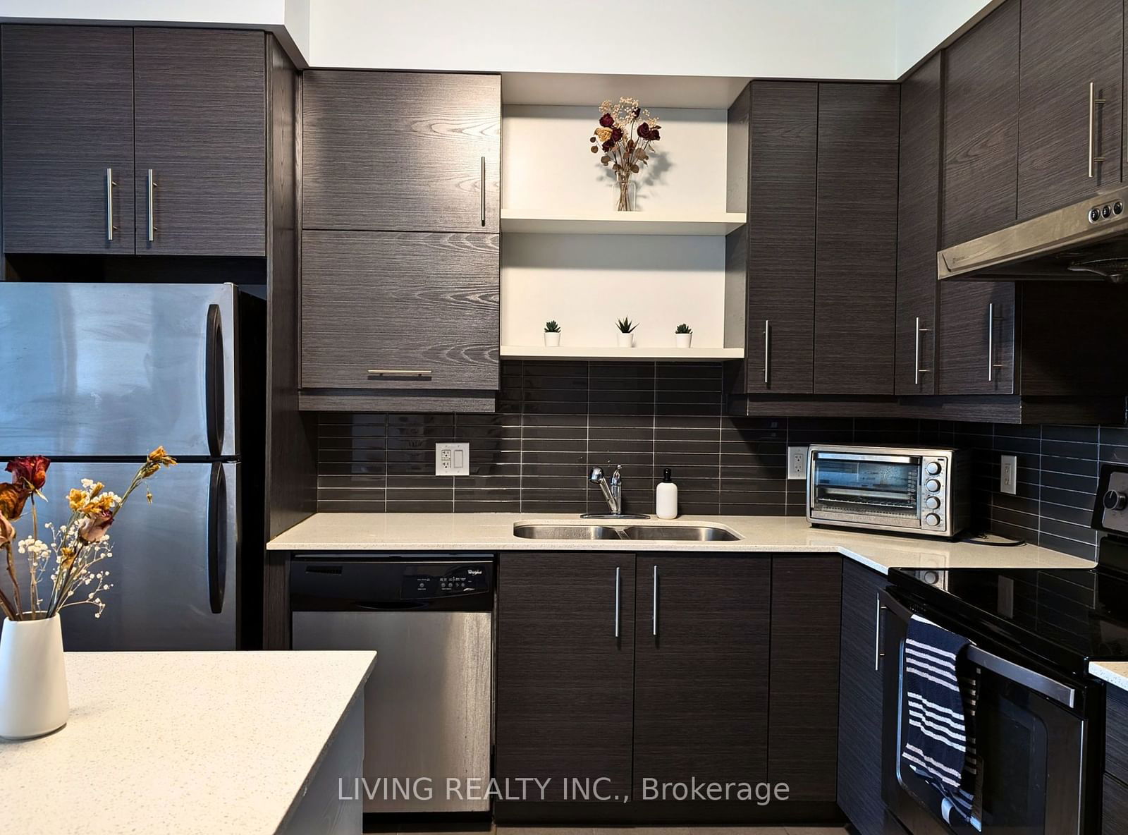 325 South Park Rd, unit 312 for sale - image #7