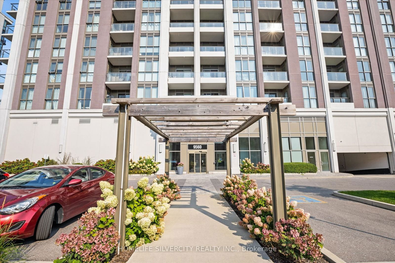 9560 Markham Rd, unit LPH06 for sale