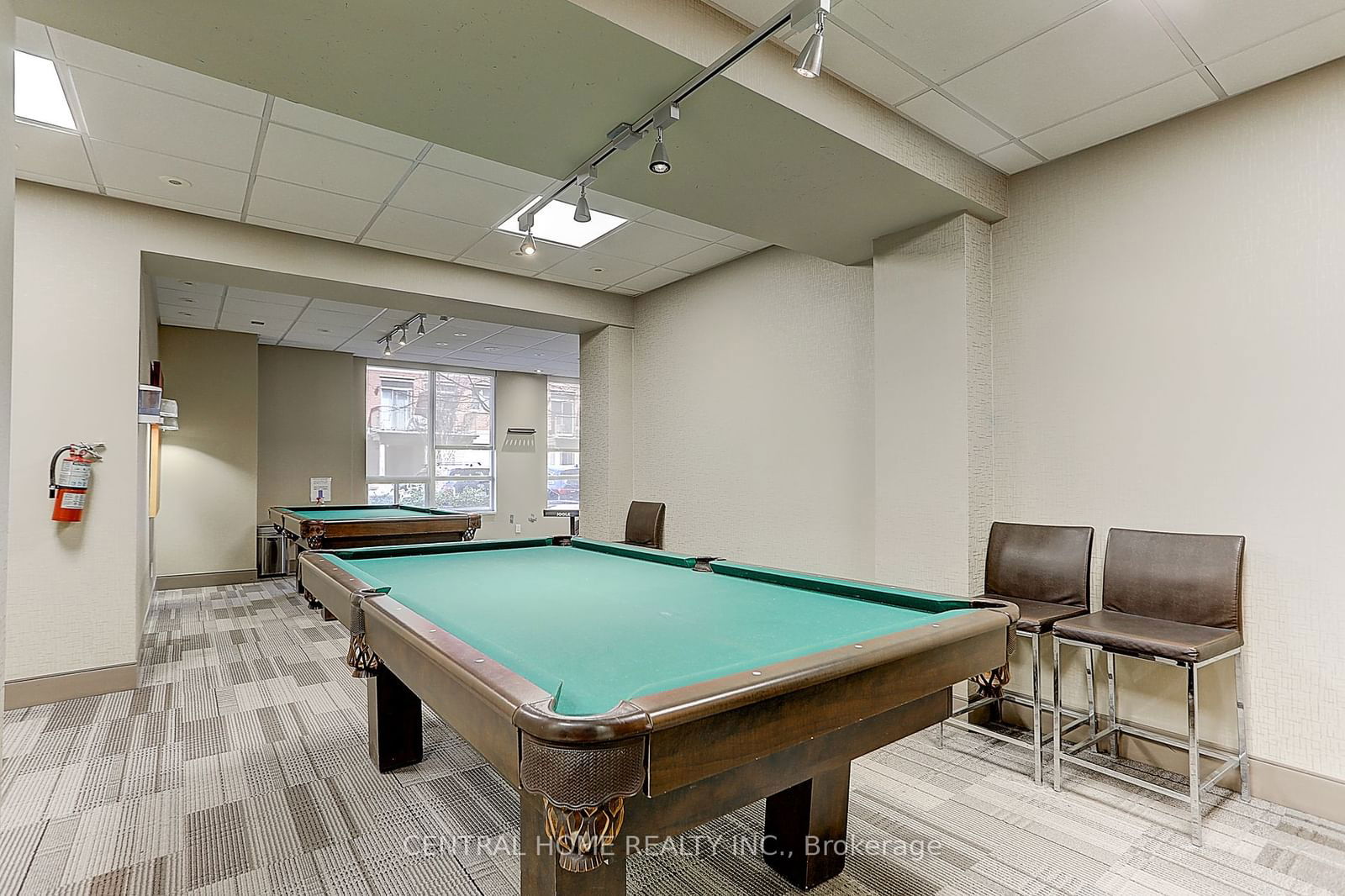 21 Galleria Pkwy, unit 21 for sale - image #16