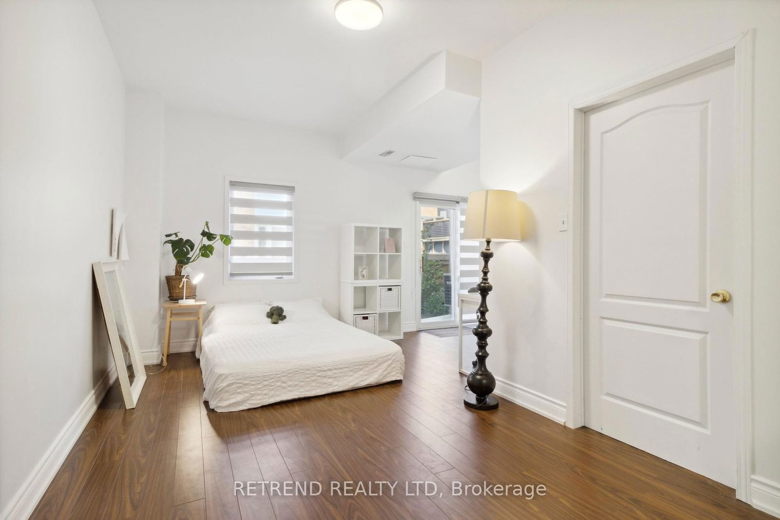 20 Minton Dr, unit 15 for sale - image #29