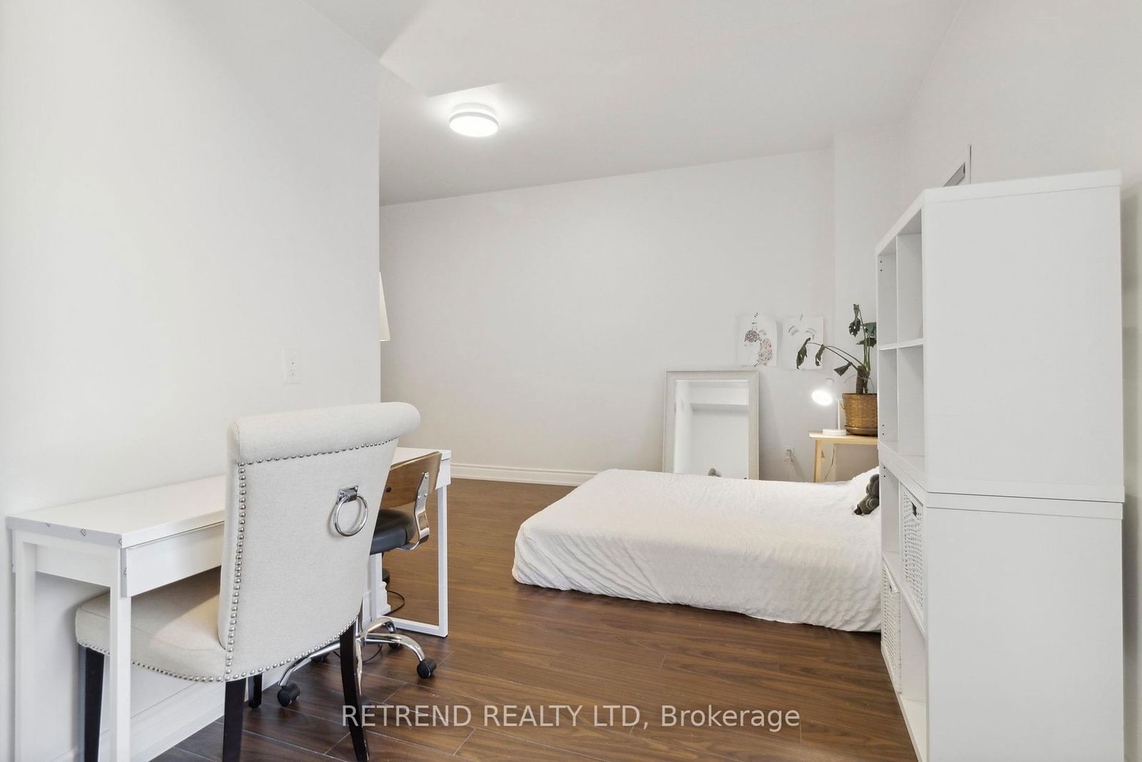 20 Minton Dr, unit 15 for sale - image #30