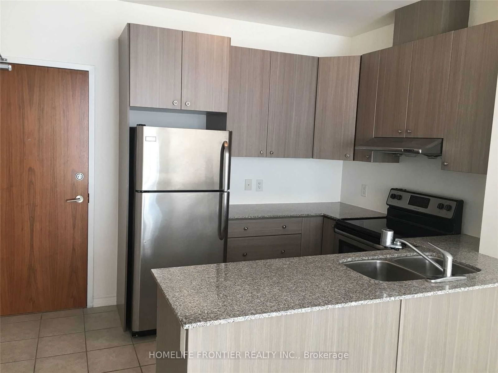 8323 Kennedy Rd, unit 718 for rent