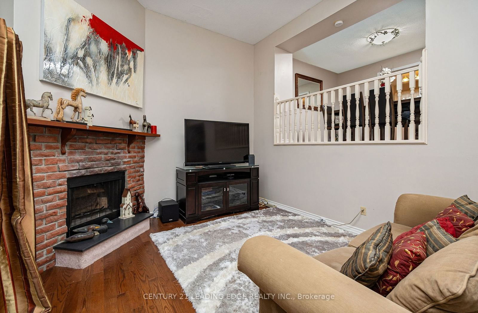 653 Village Pkwy, unit 51 for sale - image #6