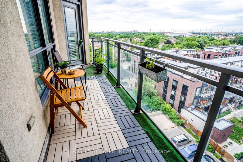 7730 kipling Ave, unit 810 for sale - image #1