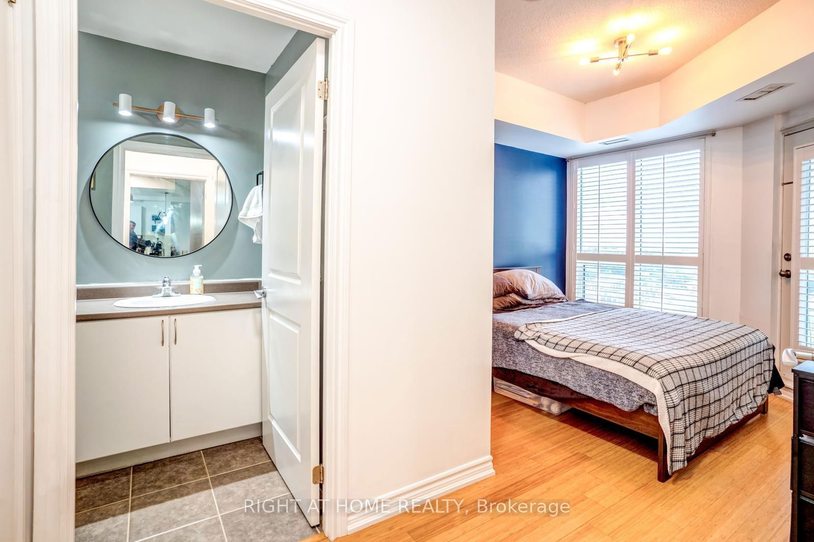 7730 kipling Ave, unit 810 for sale - image #15