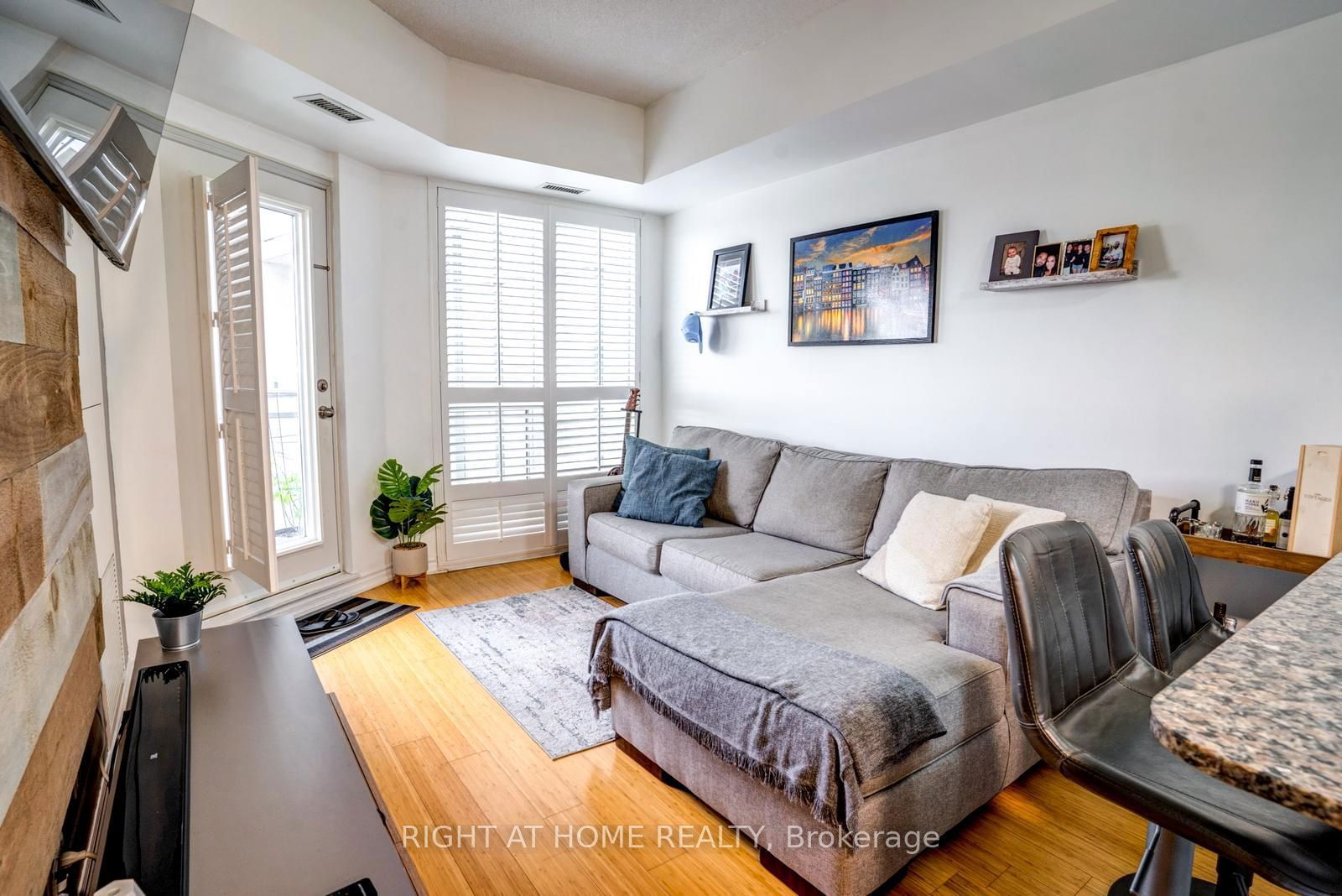 7730 kipling Ave, unit 810 for sale - image #7