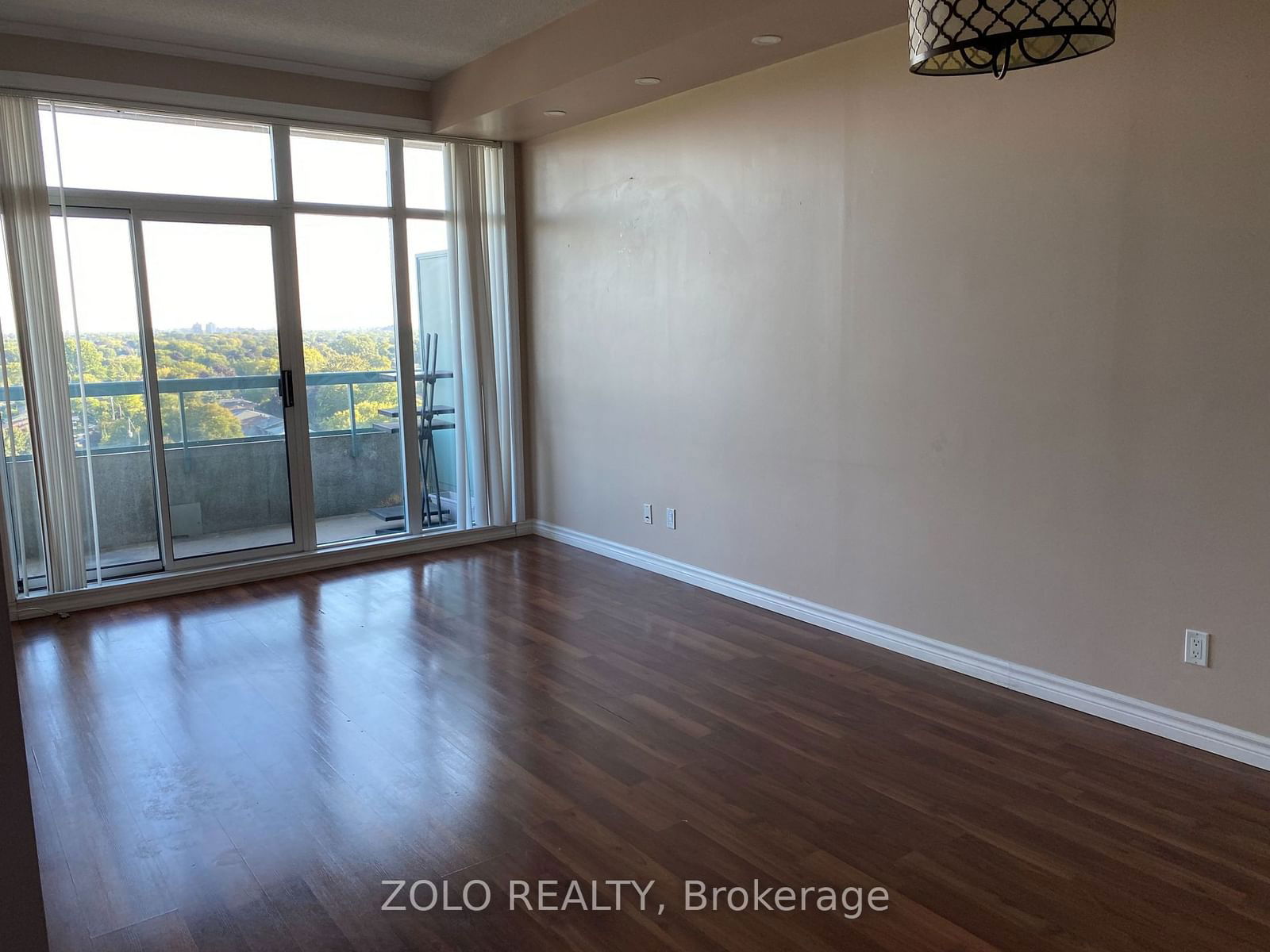 5 Emerald Lane, unit PH107 for rent - image #3