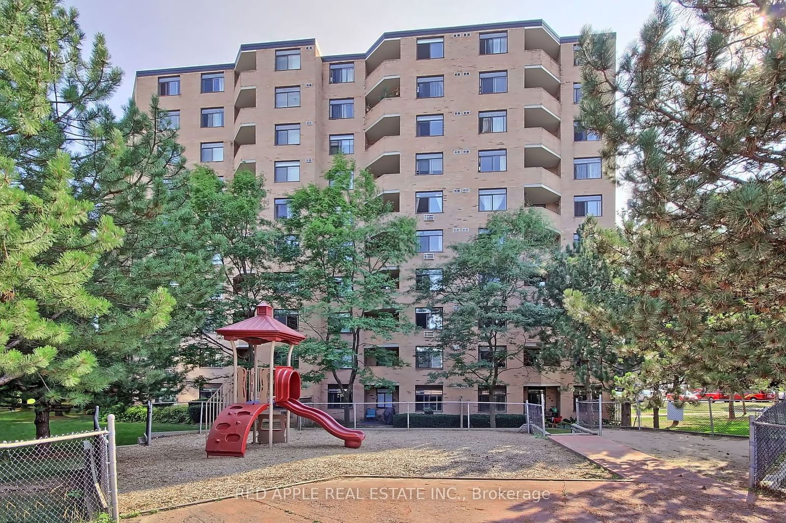 260 Davis Dr, unit 207 for sale