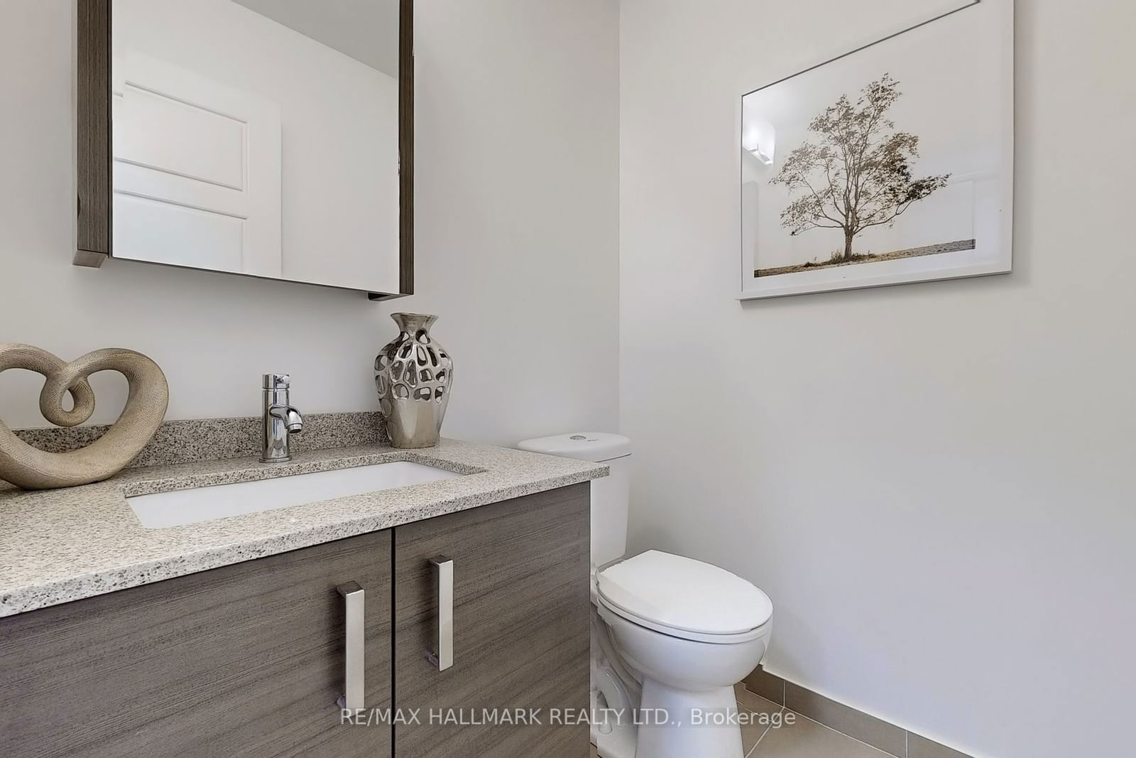 8228 Birchmount Rd, unit 323 for sale - image #18