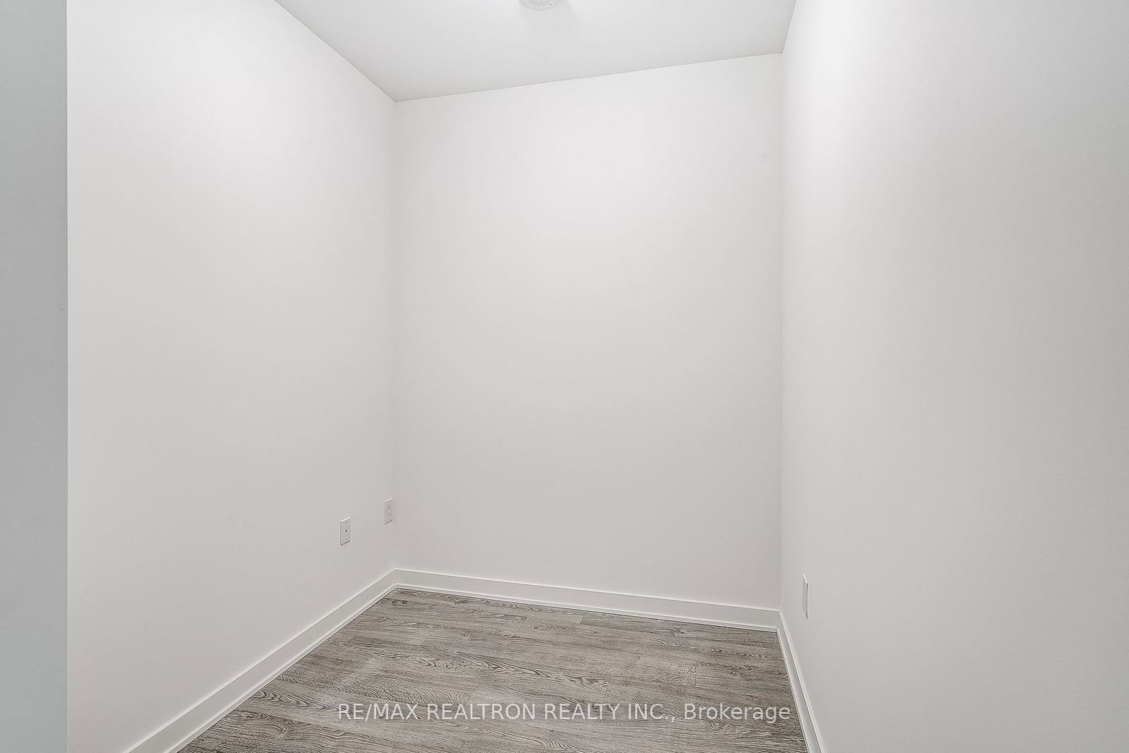 120 Eagle Rock Way, unit 1103 for rent - image #23