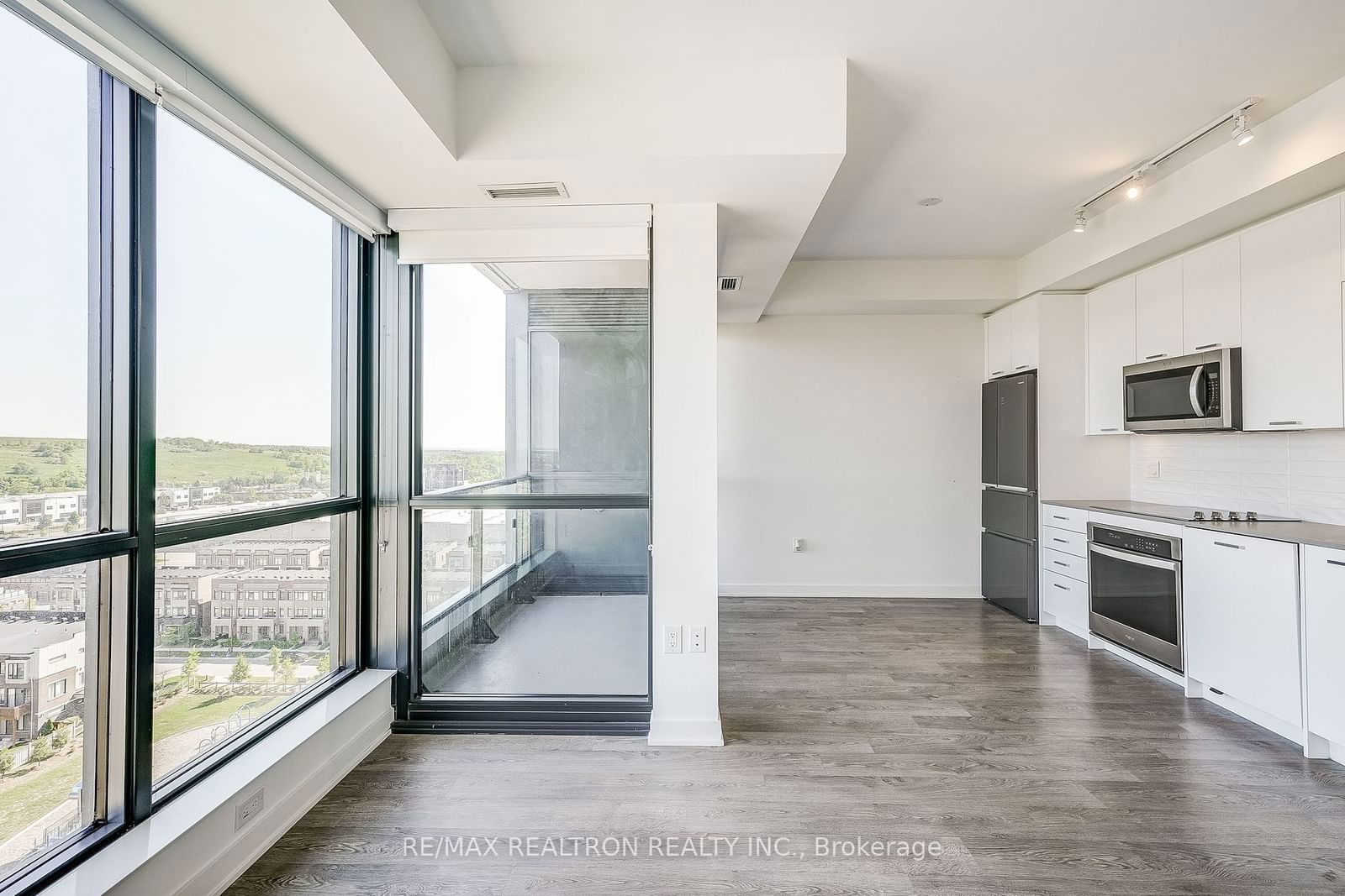 120 Eagle Rock Way, unit 1103 for rent - image #8