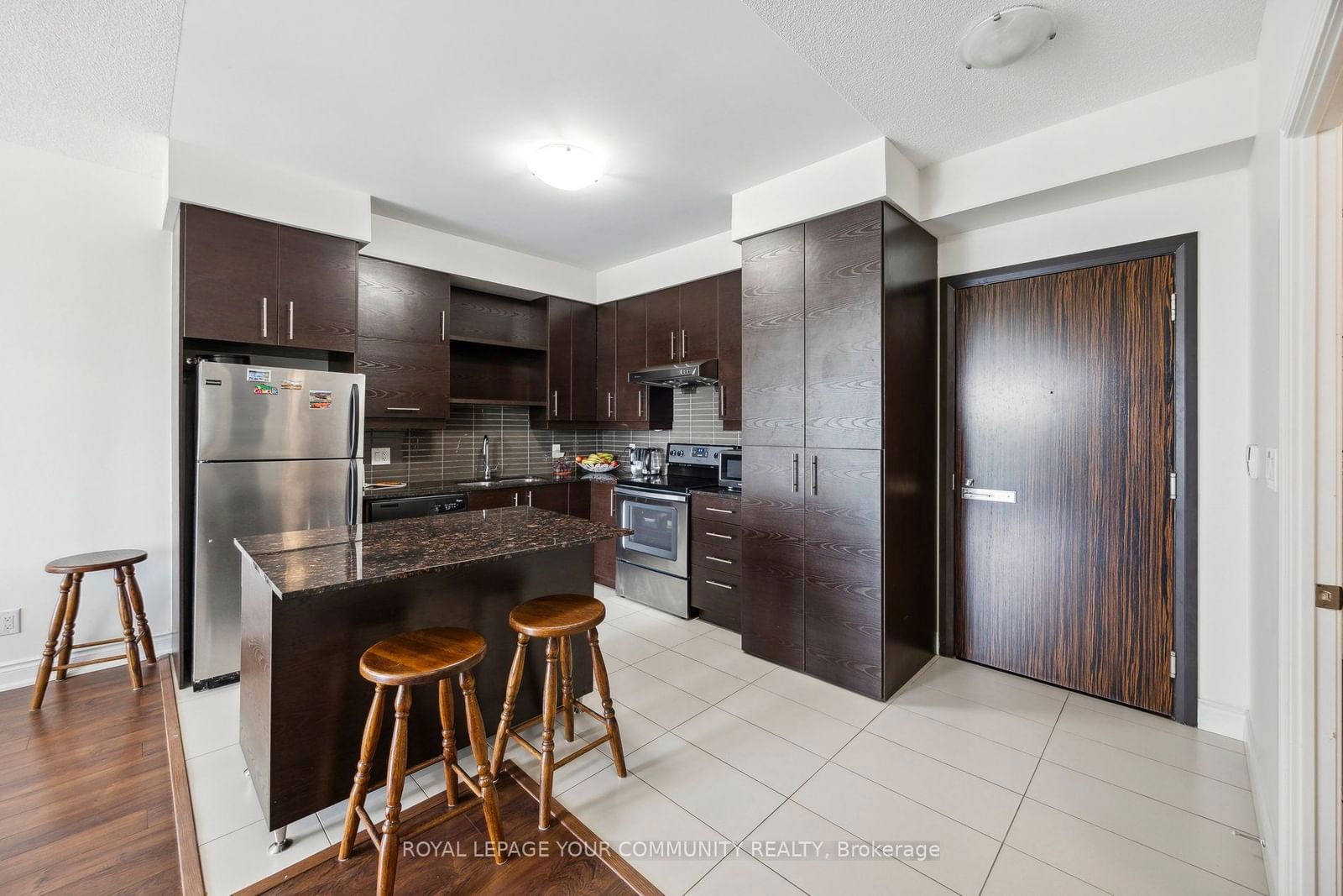 325 South Park Rd, unit 708 for sale