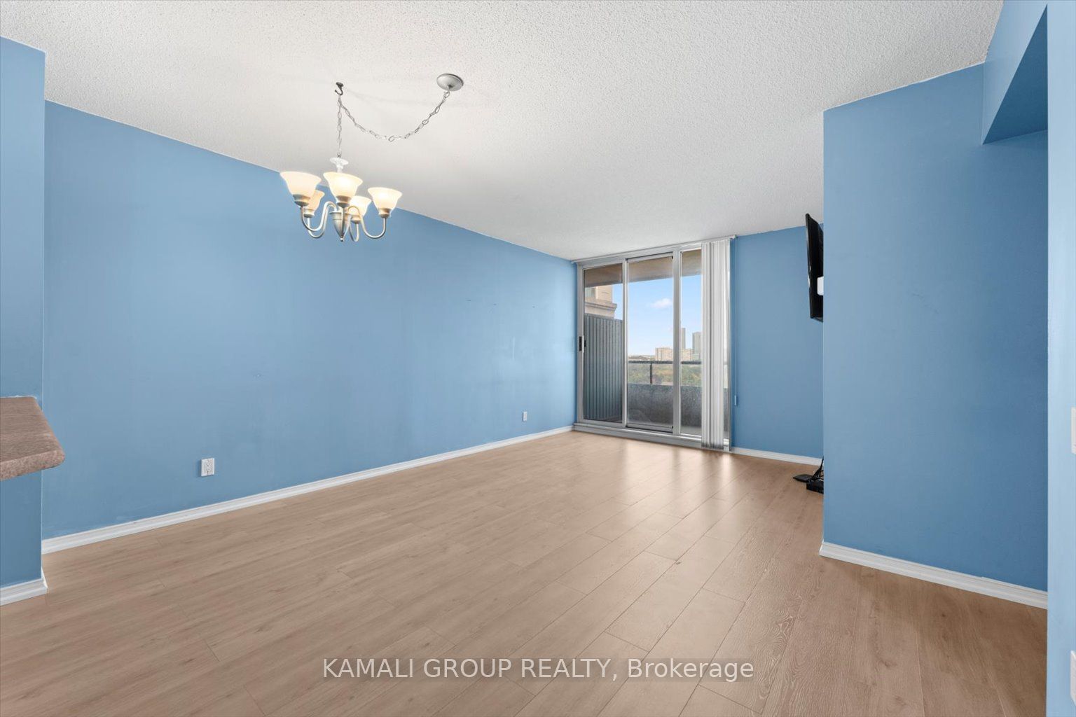 1 Emerald Lane, unit PH202 for rent - image #8