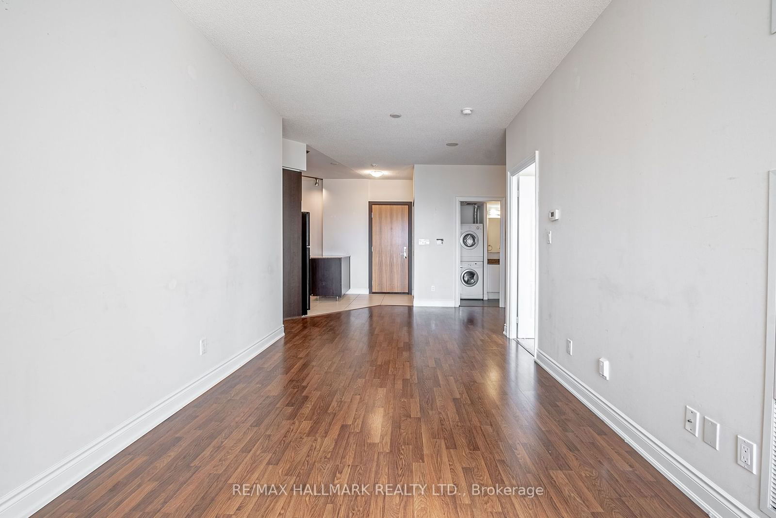 60 South Town Ctre, unit 720 for rent - image #8