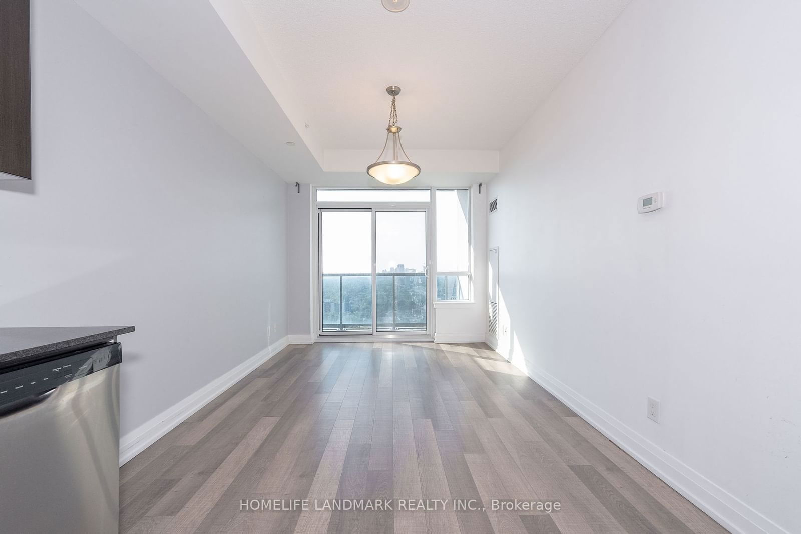 7165 Yonge St, unit 2208 for sale - image #14