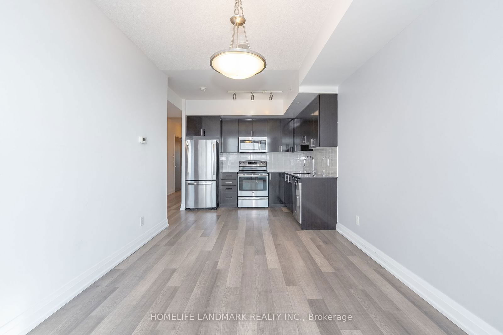 7165 Yonge St, unit 2208 for sale - image #16