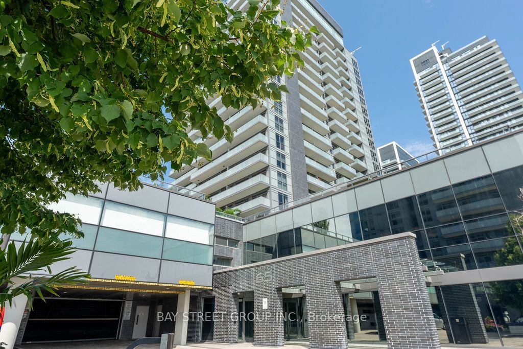 65 Oneida Cres, unit 410 for rent - image #1