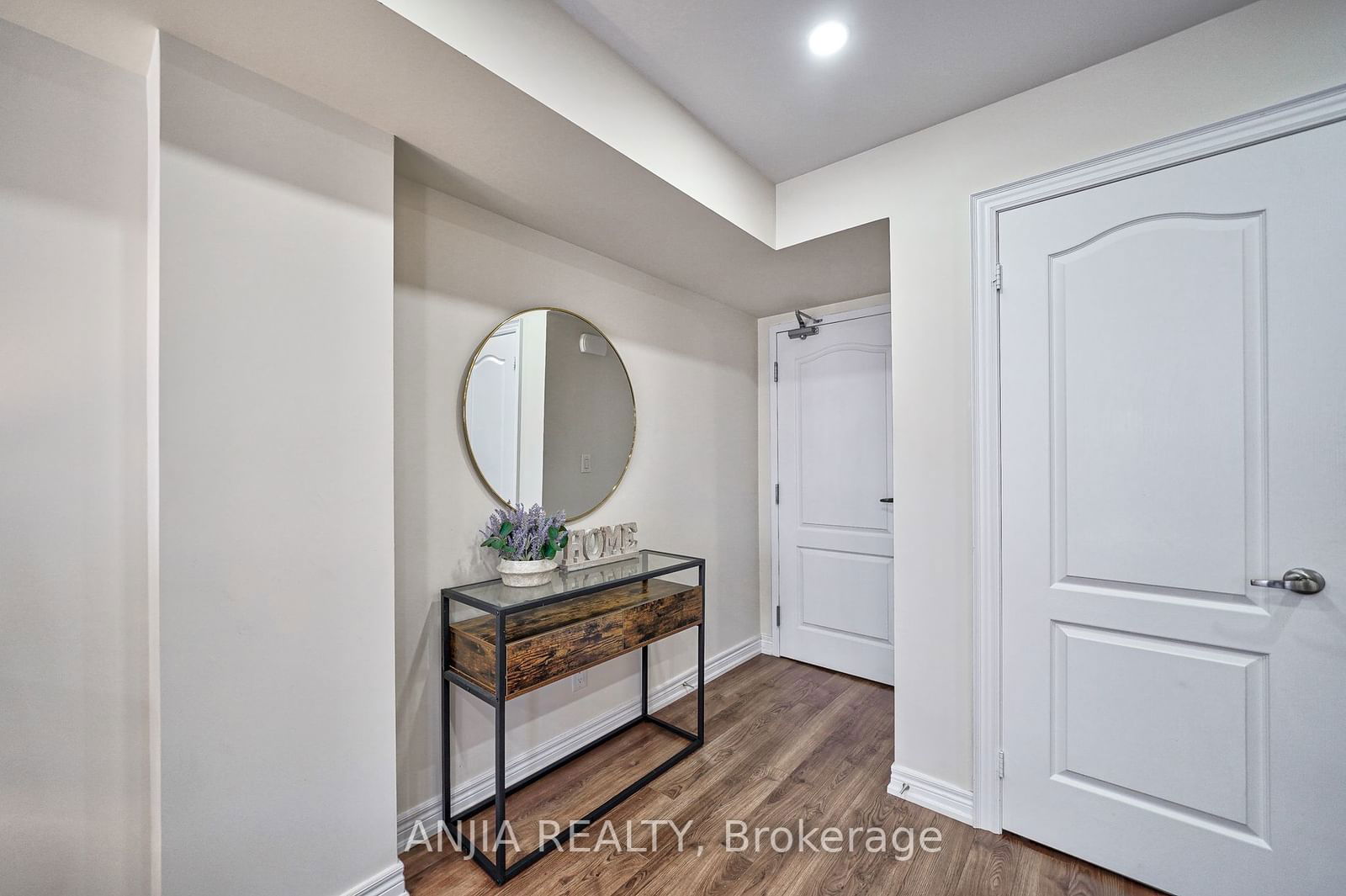 10 Dunsheath Way, unit 216 for sale - image #8