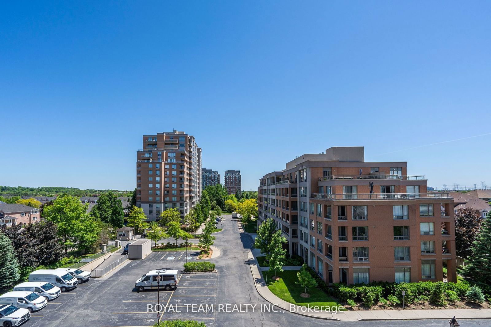 9 Northern Heights Dr, unit 516 for sale - image #26