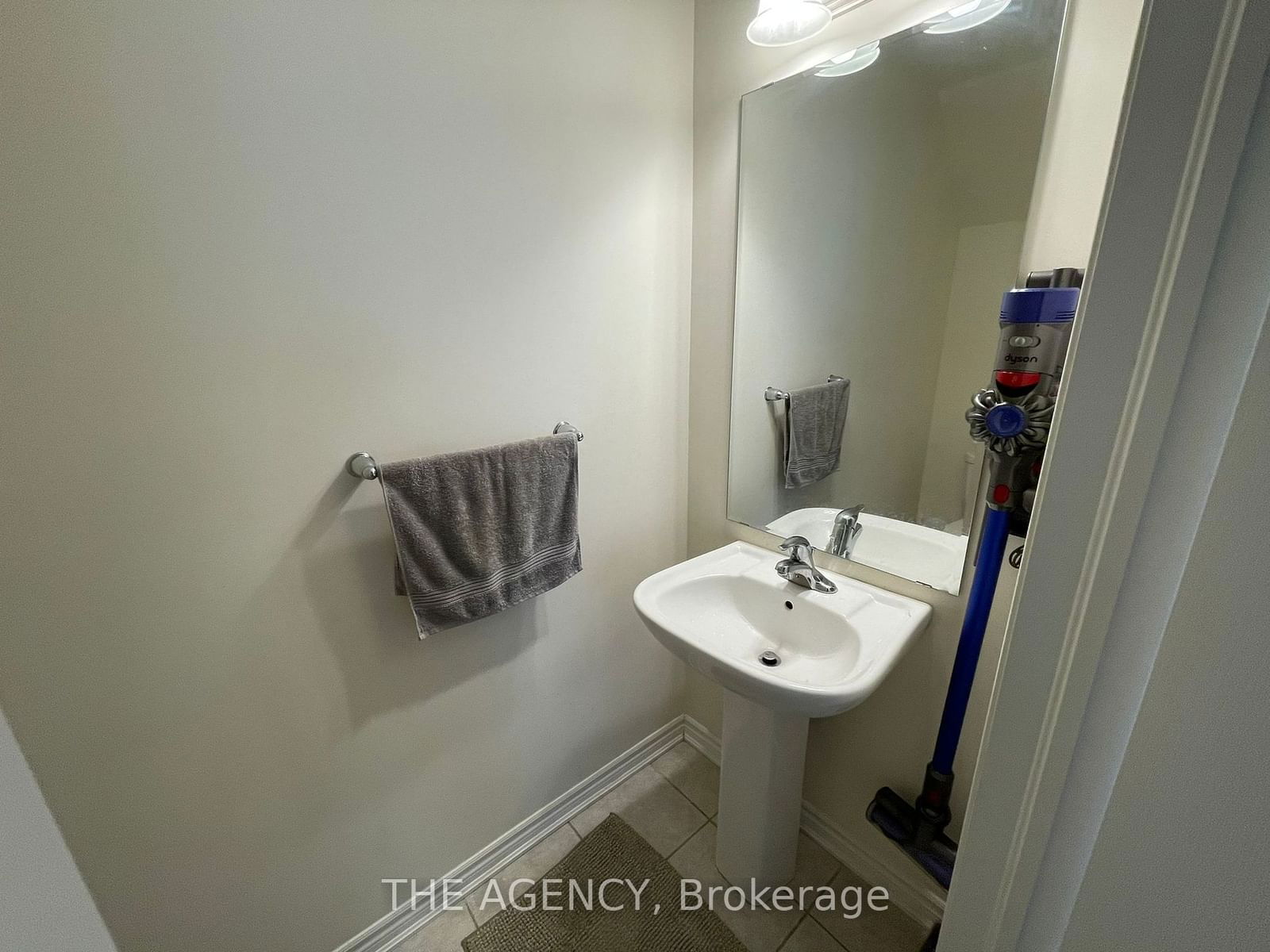 21 Frederick Wilson Ave for rent  - image #8