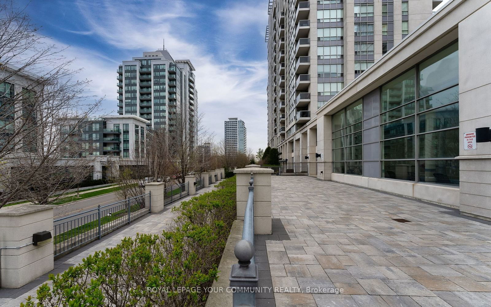 50 Disera Dr, unit 215 for rent - image #35