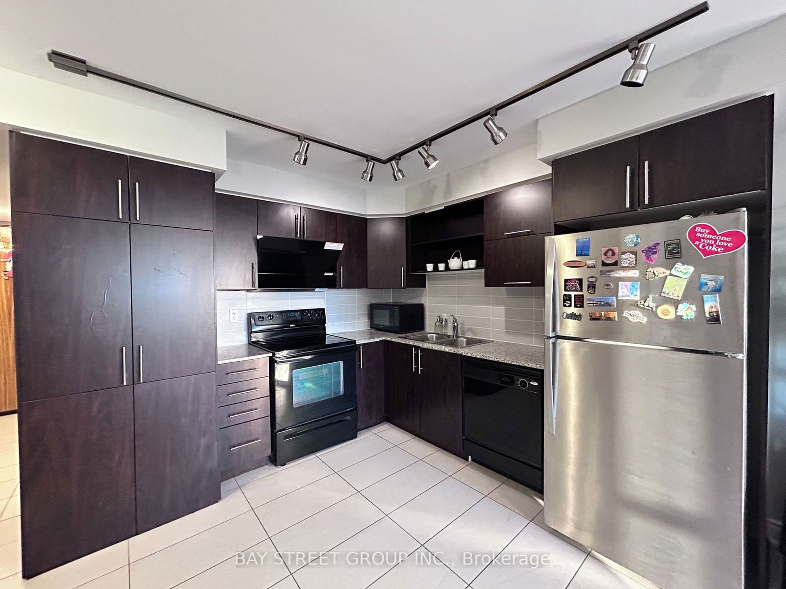 60 South Town Centre Blvd, unit 903 for rent - image #5