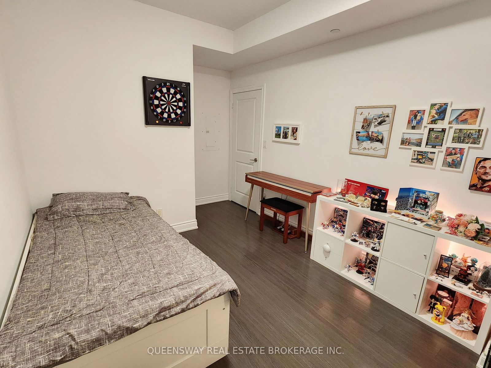 277 South Park Rd, unit 209 for sale - image #6