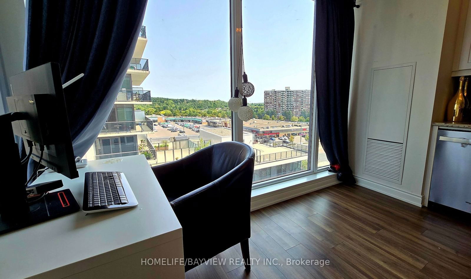 9618 Yonge St, unit 809 for rent - image #10