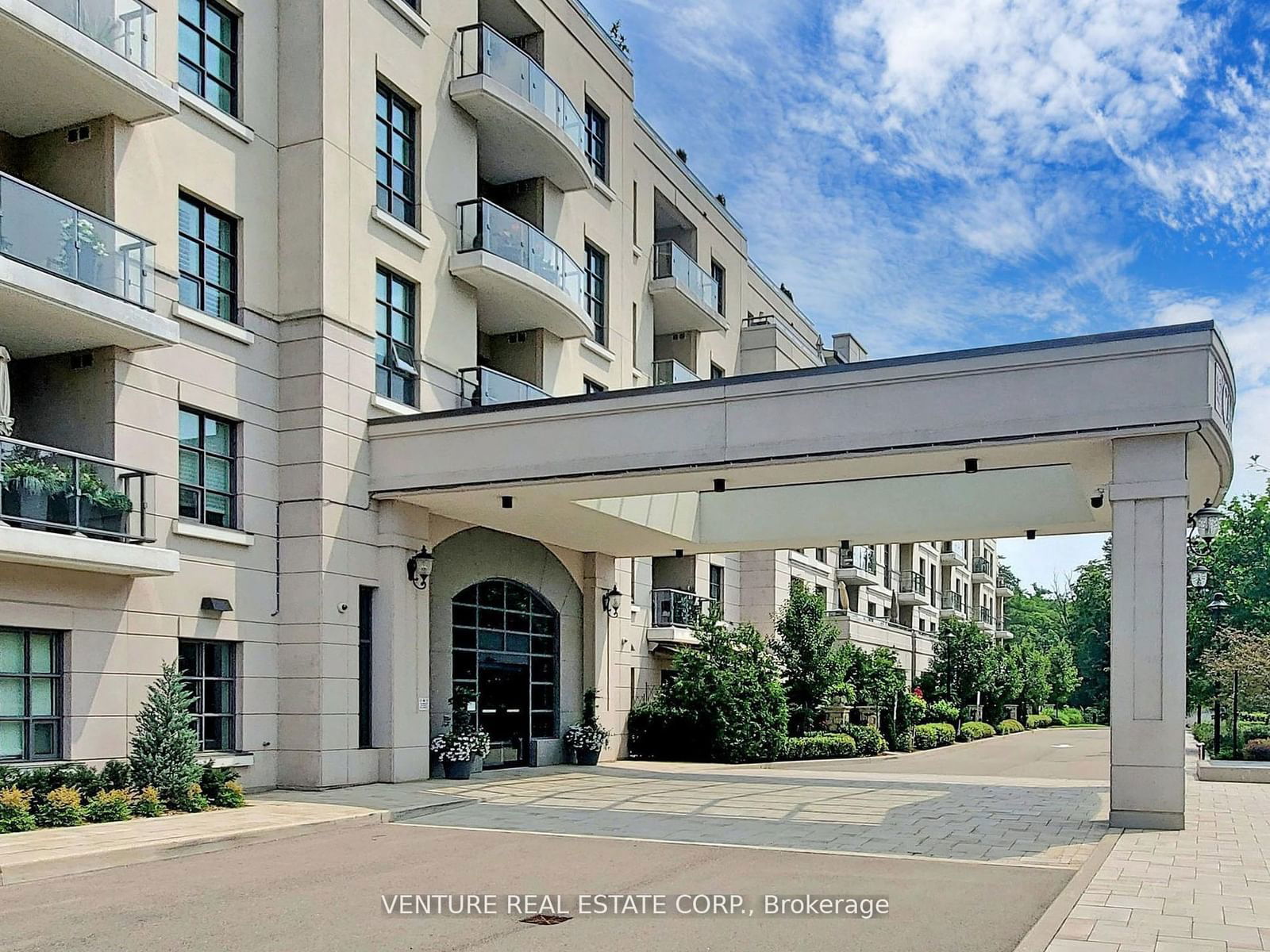 9909 Pine Valley Dr, unit 205 for sale - image #3