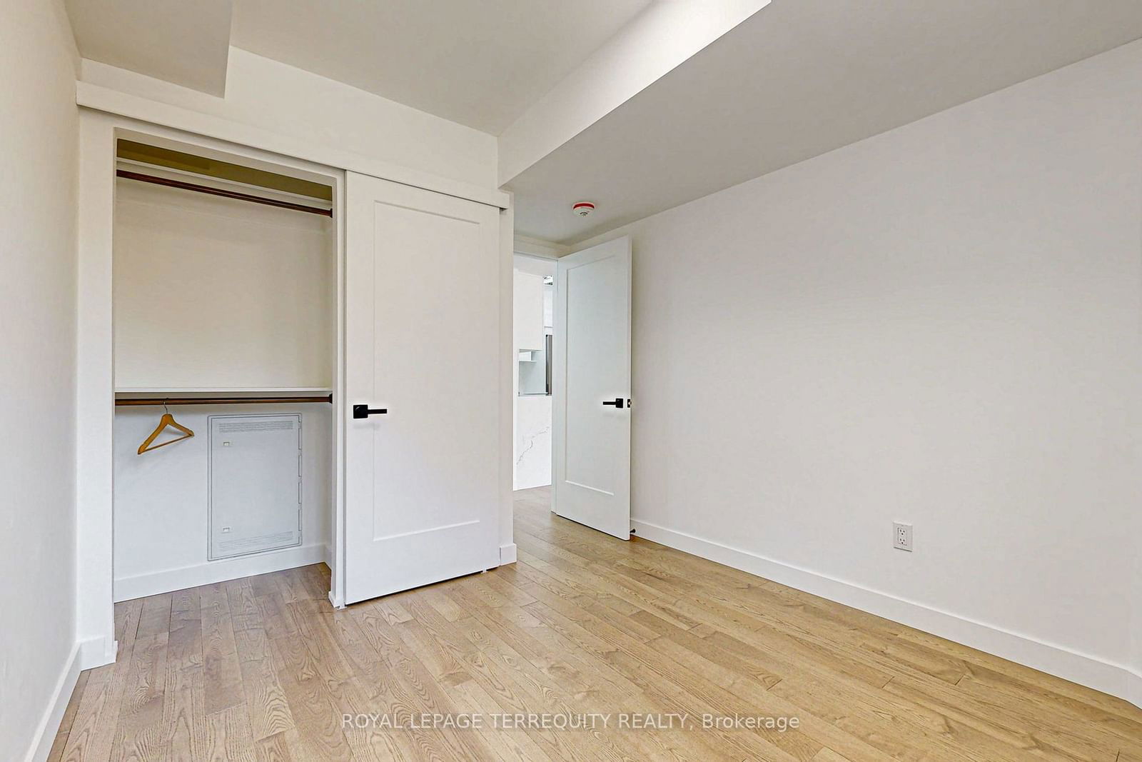 75 Weldrick Rd, unit 104 for sale - image #24