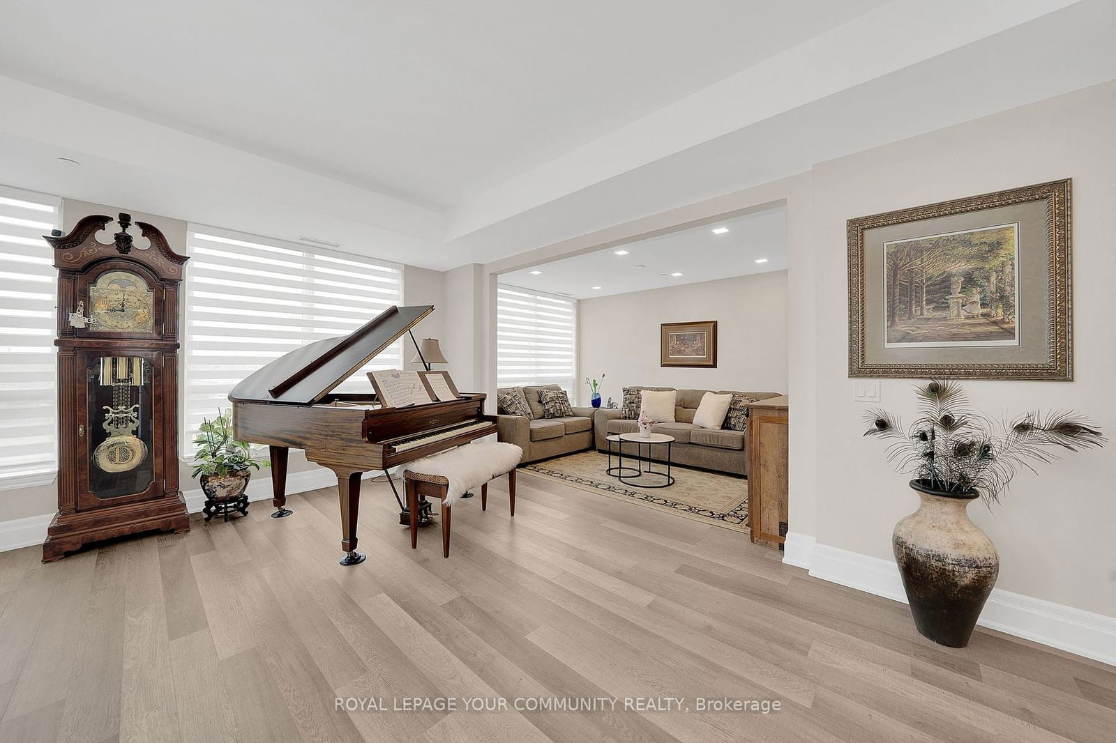 9085 Jane St, unit 215 for sale - image #7