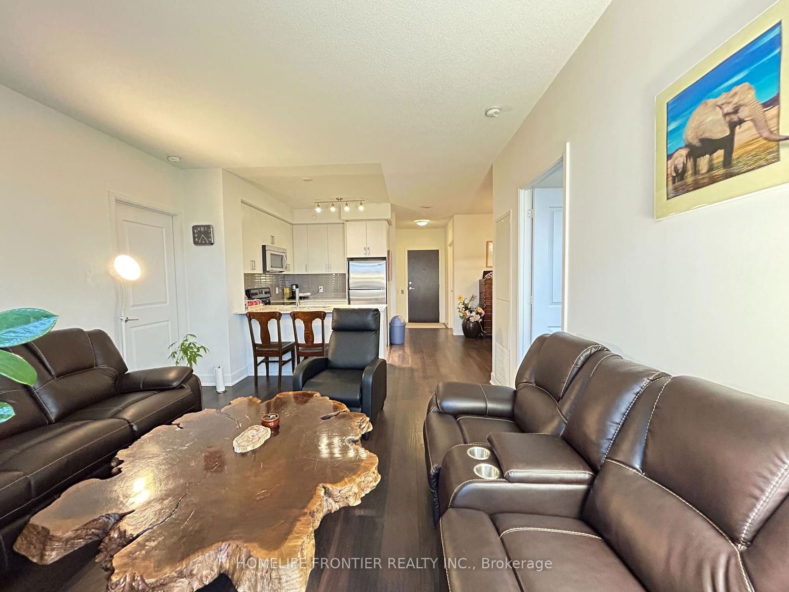 7608 Yonge St, unit 434 for rent - image #7