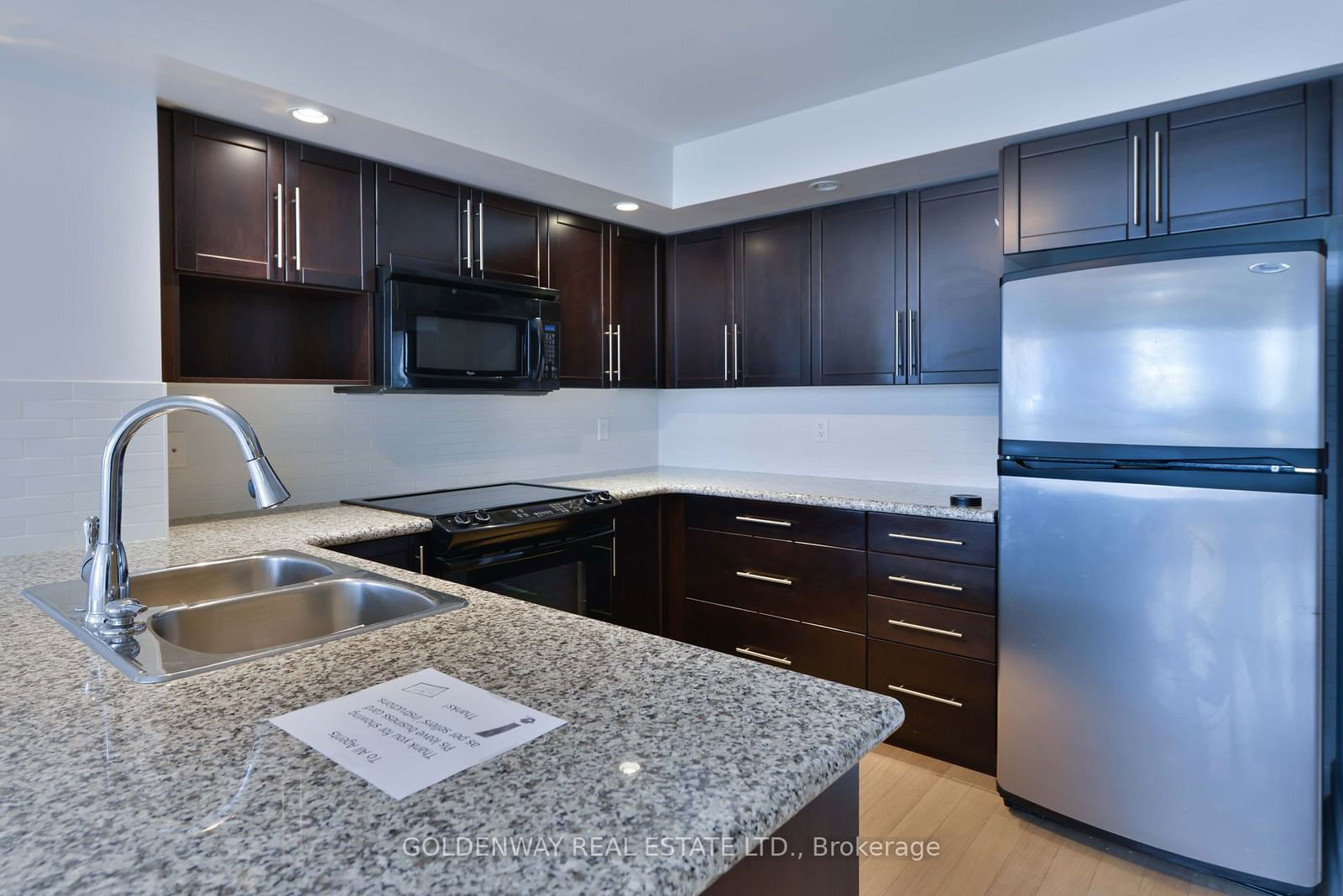 23 Cox Blvd, unit 572 for sale - image #10