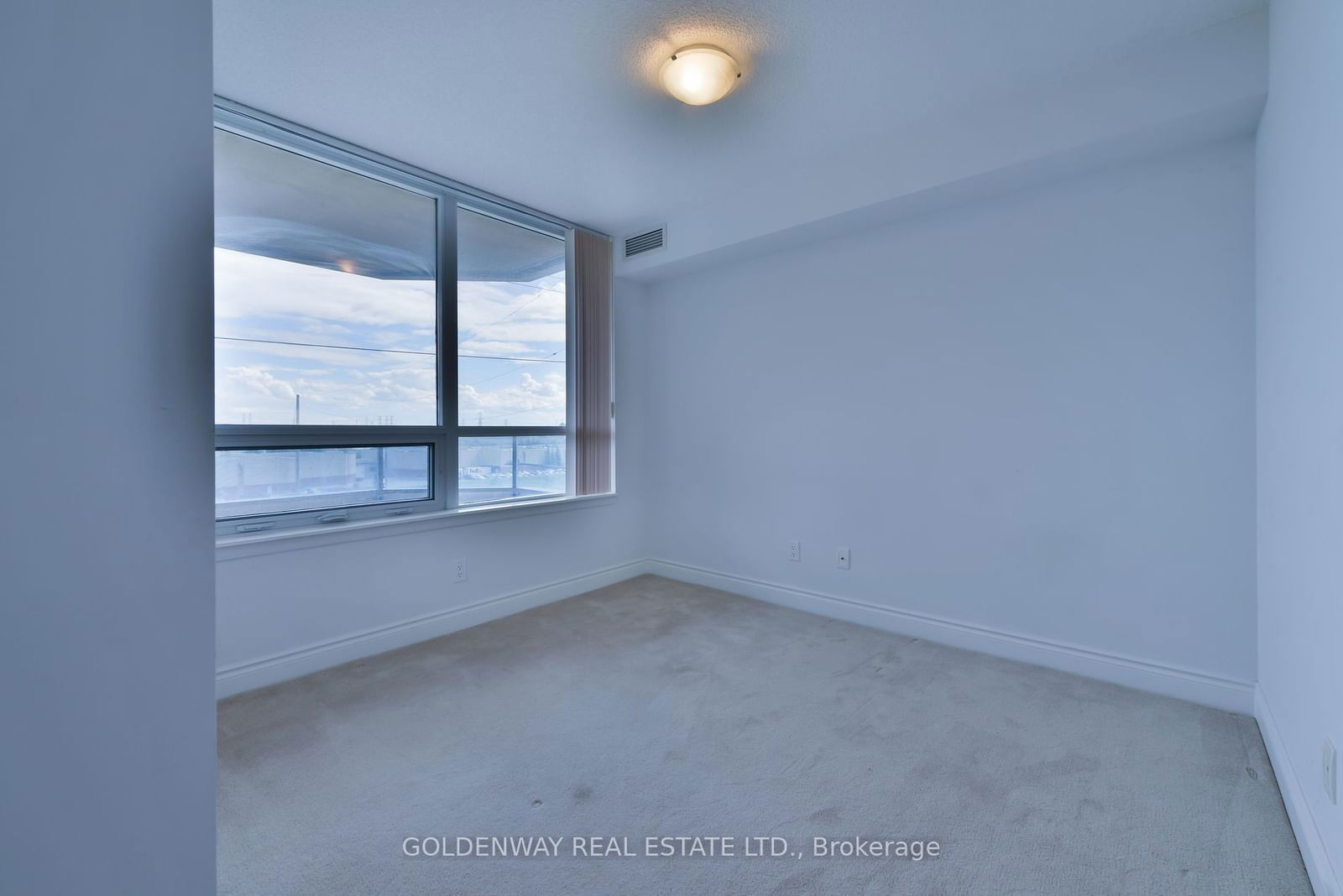 23 Cox Blvd, unit 572 for sale