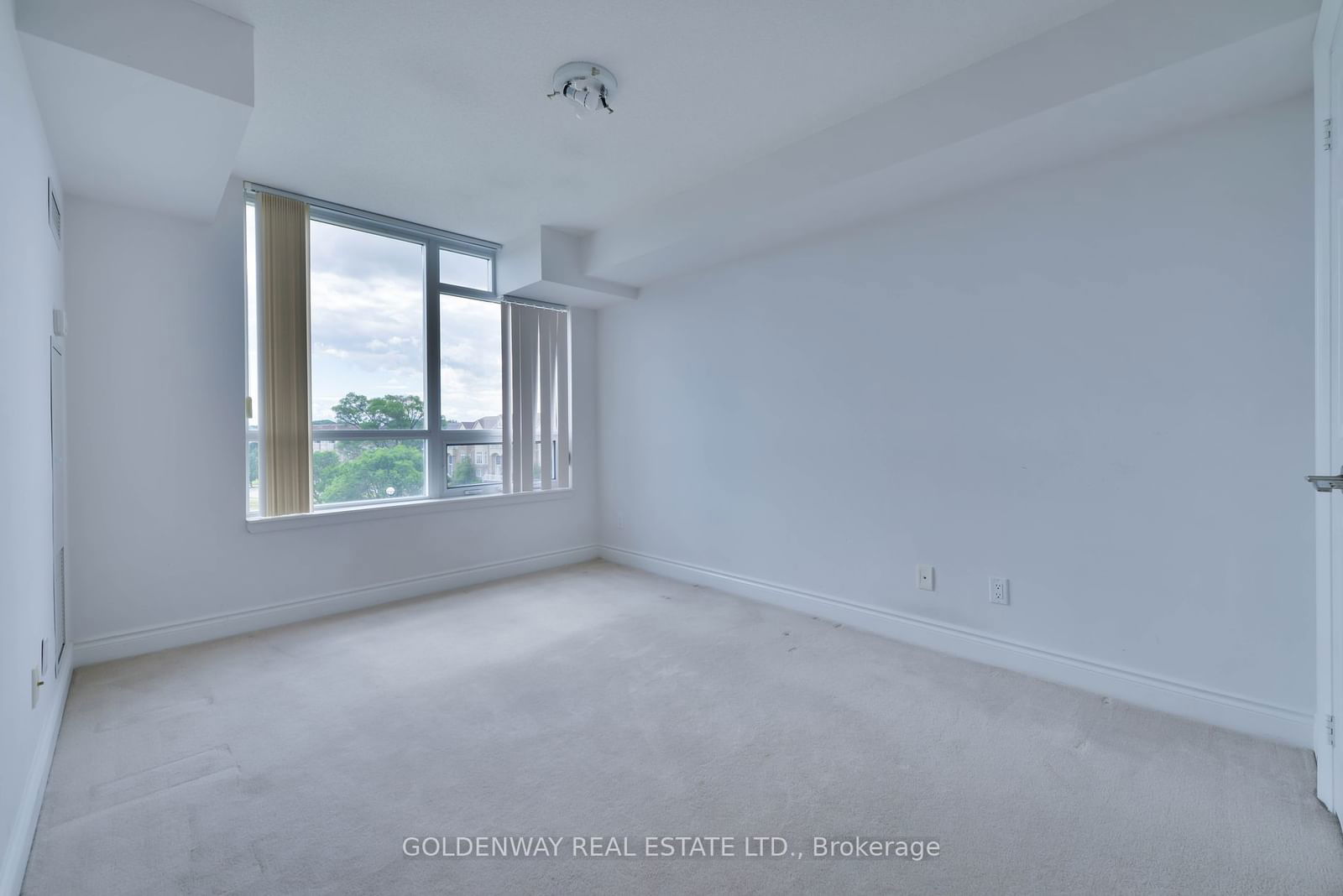 23 Cox Blvd, unit 572 for sale - image #18