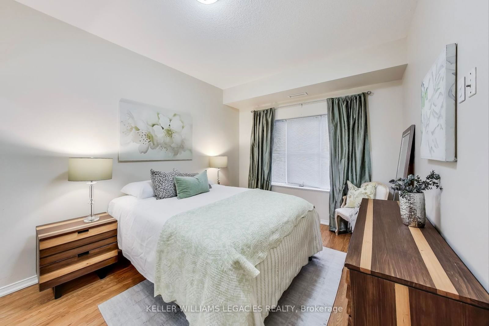 9973 Keele St, unit 101 for sale - image #12