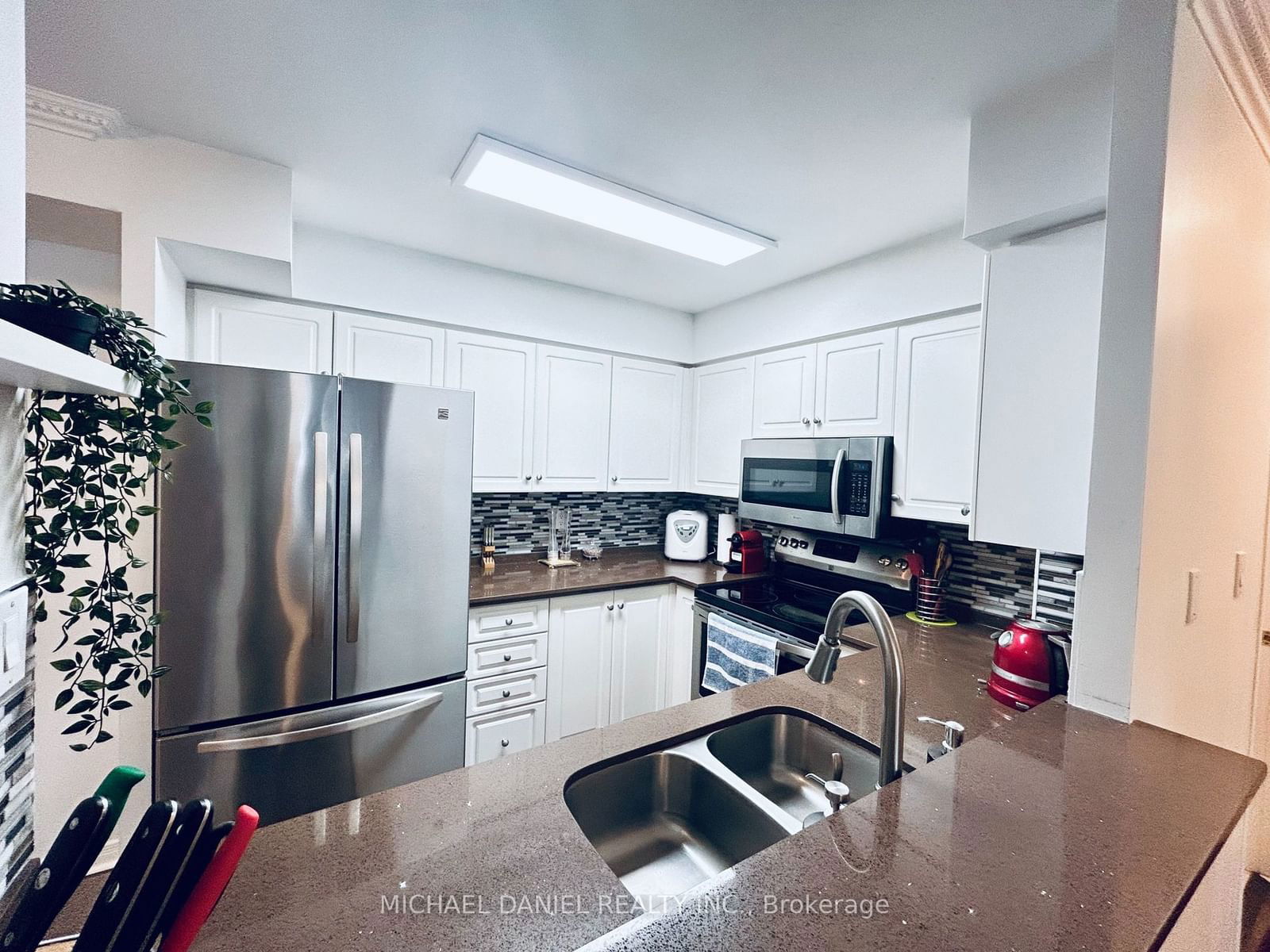 29 Northern Heights Dr, unit 306 for sale - image #13