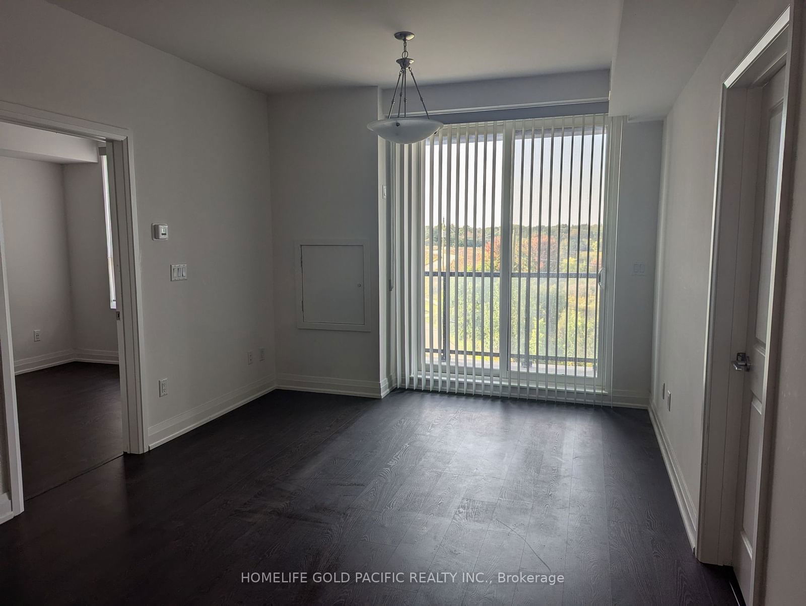 9700 Ninth Line, unit 322 for rent - image #4