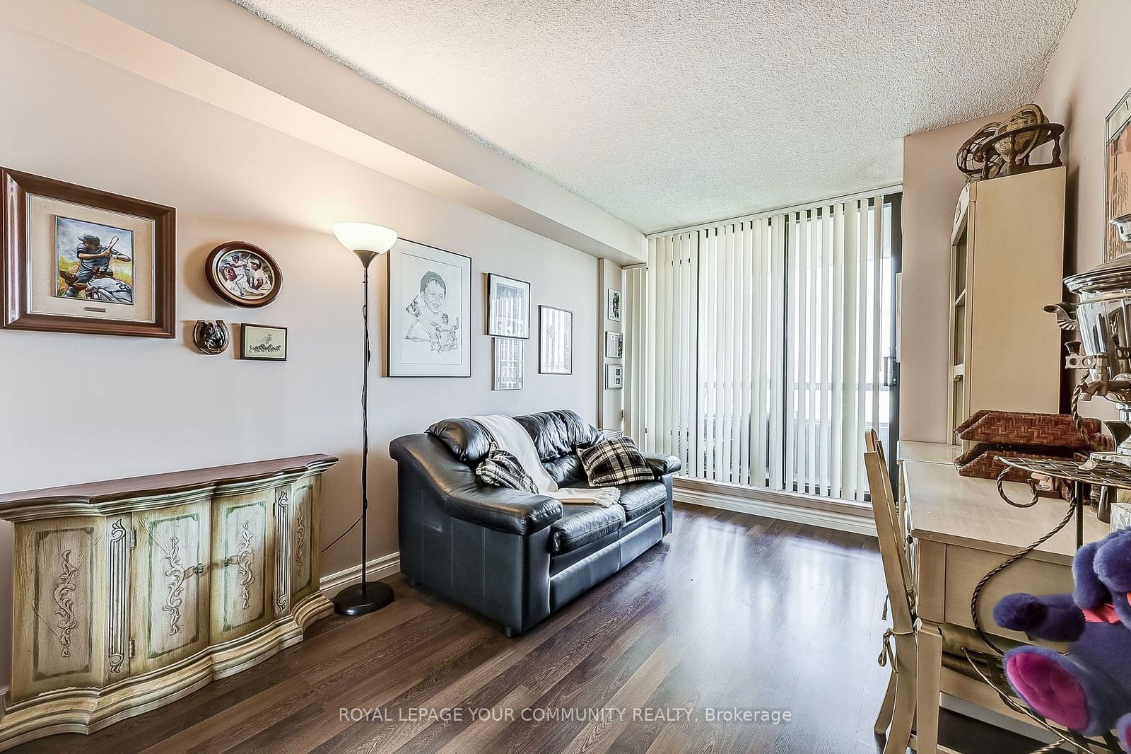 7420 Bathurst St N, unit 1611 for sale