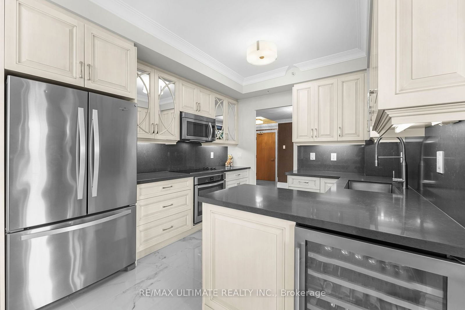 9088 Yonge St, unit 710A for sale - image #10