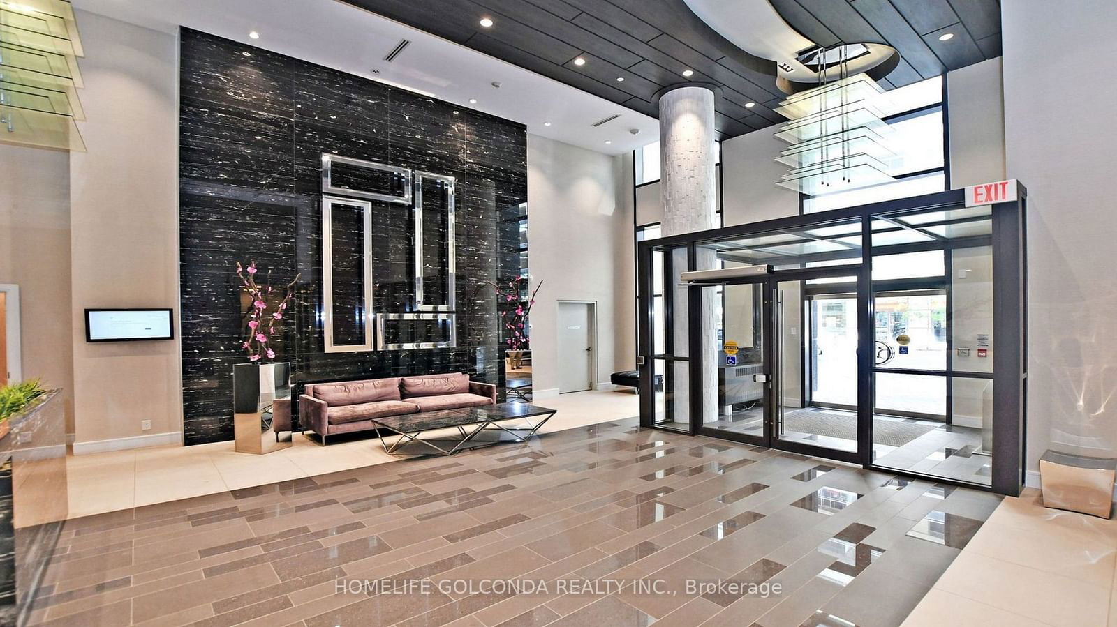 9199 Yonge St, unit SE 501 for sale - image #3