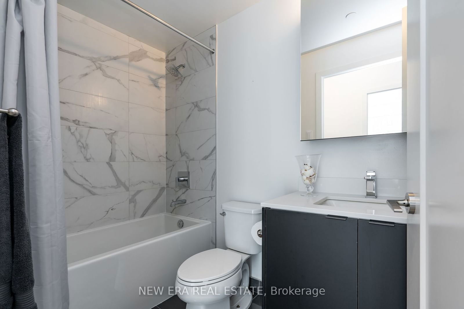 100 Eagle Rock Way, unit 217 for sale - image #15