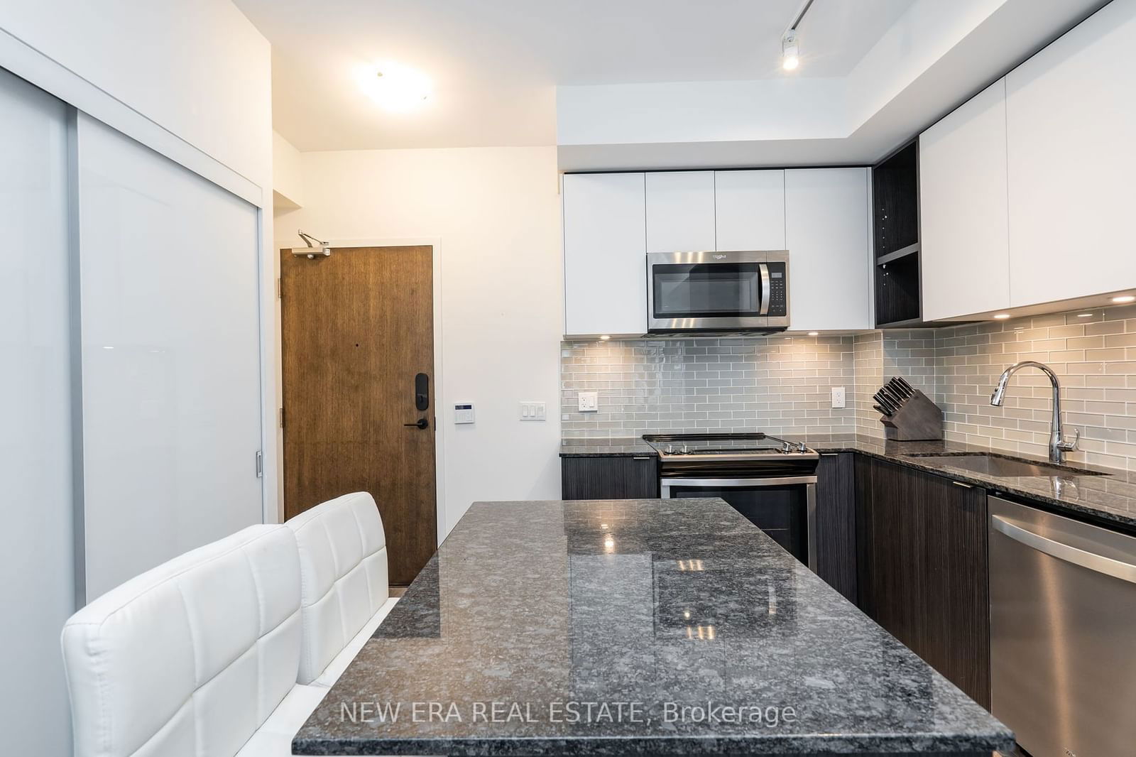 100 Eagle Rock Way, unit 217 for sale - image #7