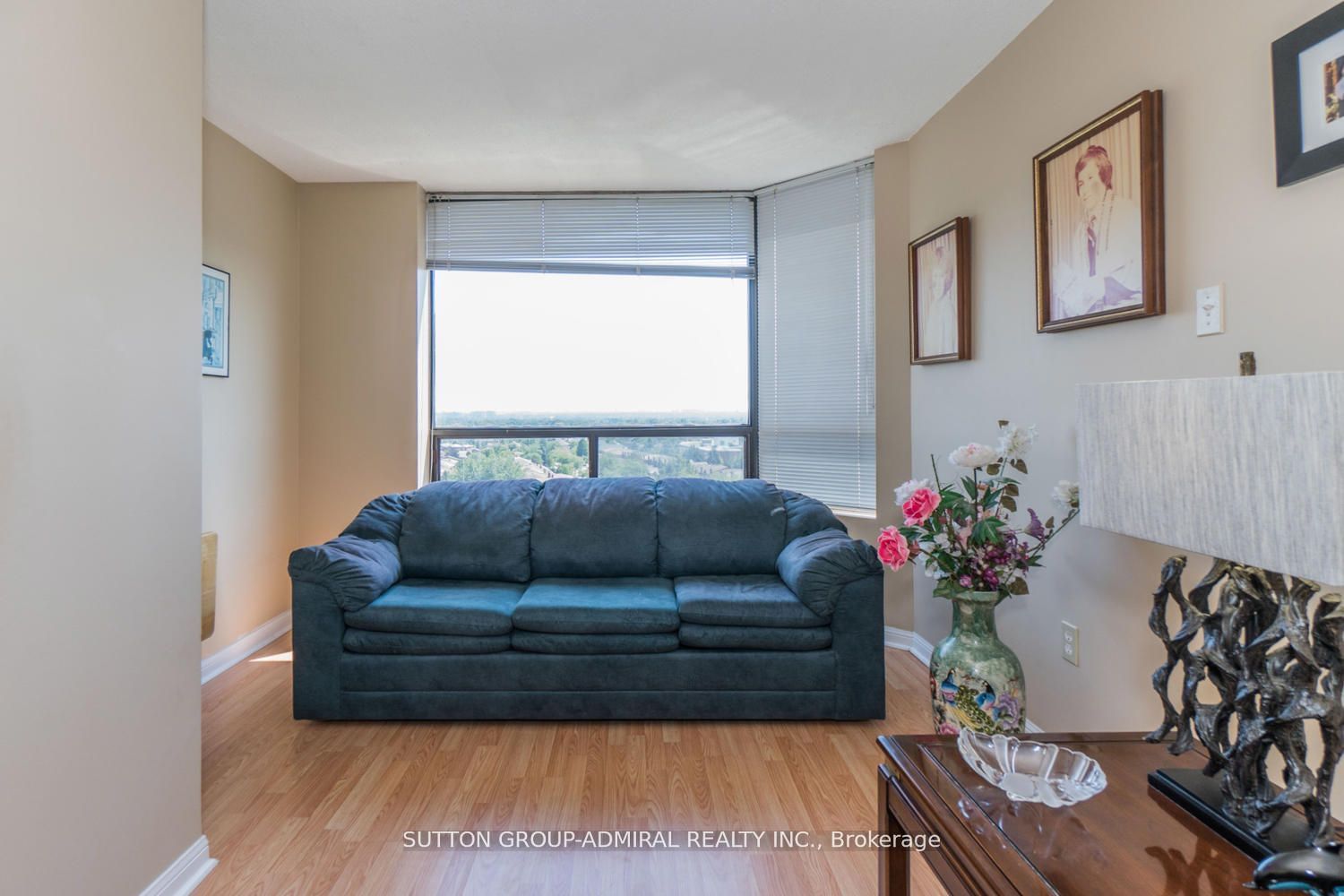 7601 Bathurst St, unit 702 for sale - image #9