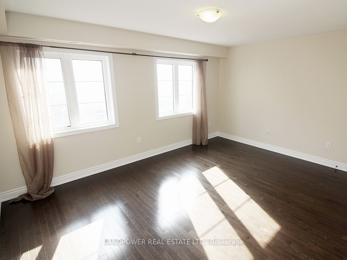 1331 Major Mackenzie Dr, unit 5 for rent - image #19